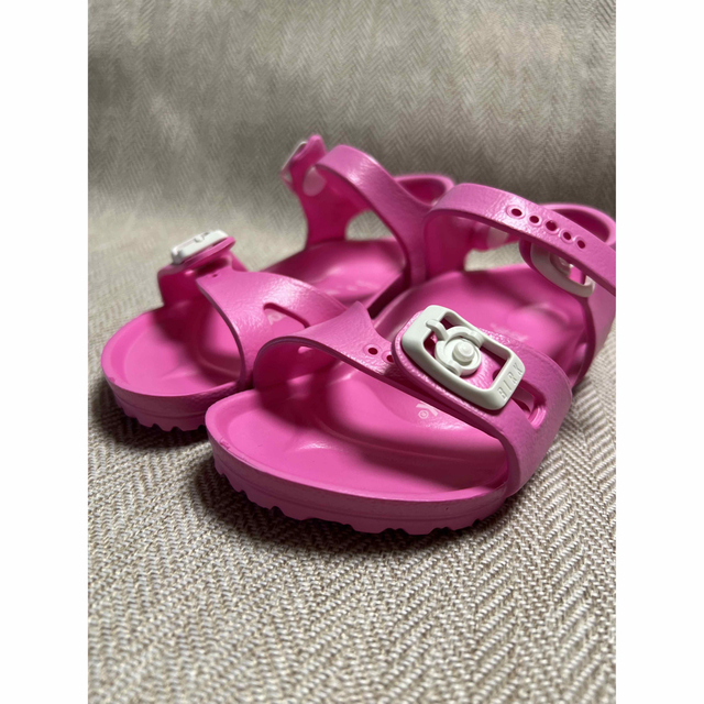 BIRKENSTOCK(ビルケンシュトック)の70％オフ！新品 17㎝/27◇ ビルケンシュトック Rio EVA◇ キッズ/ベビー/マタニティのキッズ靴/シューズ(15cm~)(サンダル)の商品写真