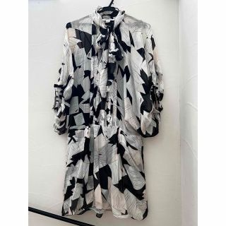 ダイアンフォンファステンバーグ(DIANE von FURSTENBERG)の【Chi様専用】ダイアン　シフォンワンピース(ひざ丈ワンピース)