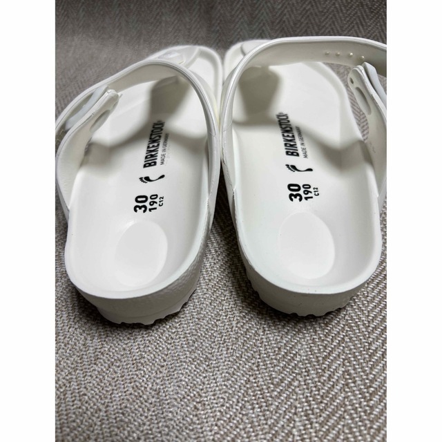 BIRKENSTOCK(ビルケンシュトック)の70％オフ！！新品19cm/30◇ビルケンシュトック  Gizeh EVA◇  キッズ/ベビー/マタニティのキッズ靴/シューズ(15cm~)(サンダル)の商品写真