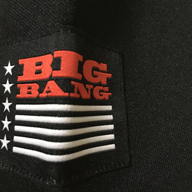 BIGBANG(ビッグバン)のエイベックス　BIG BANG ロング丈　トレーナー　ブラック　Lサイズ エンタメ/ホビーのタレントグッズ(ミュージシャン)の商品写真