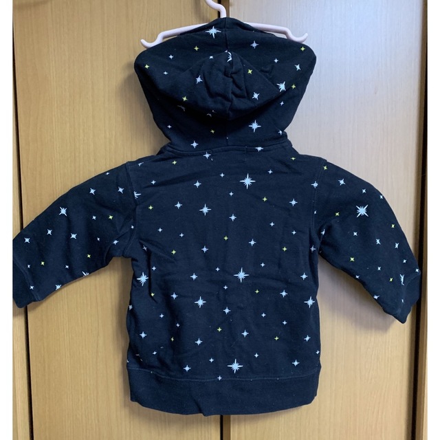 110cm パーカー 黒 キッズ/ベビー/マタニティのキッズ服男の子用(90cm~)(ジャケット/上着)の商品写真