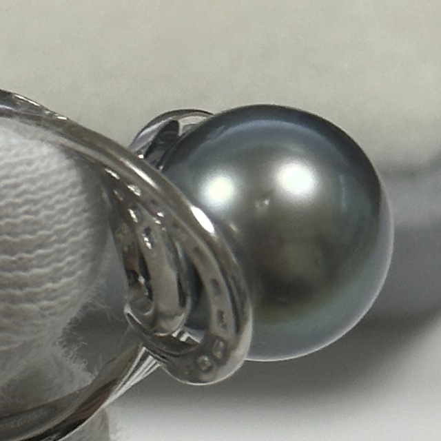 タヒチ黒蝶真珠リング　指輪　大玉　天然色　本真珠　12.9mm