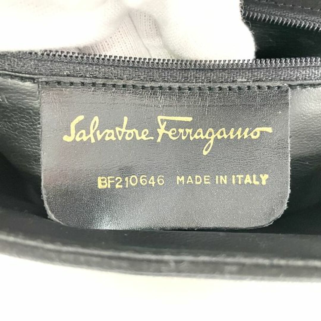 Salvatore Ferragamo - Salvatore Ferragamo 刺繍 スクエア チェーン
