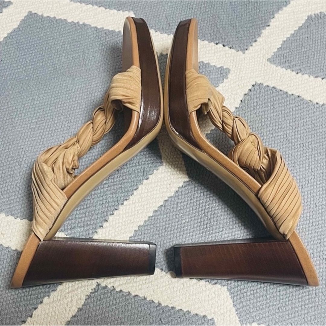 未使用 状態考慮 GUCCI サンダル ミュール 37C