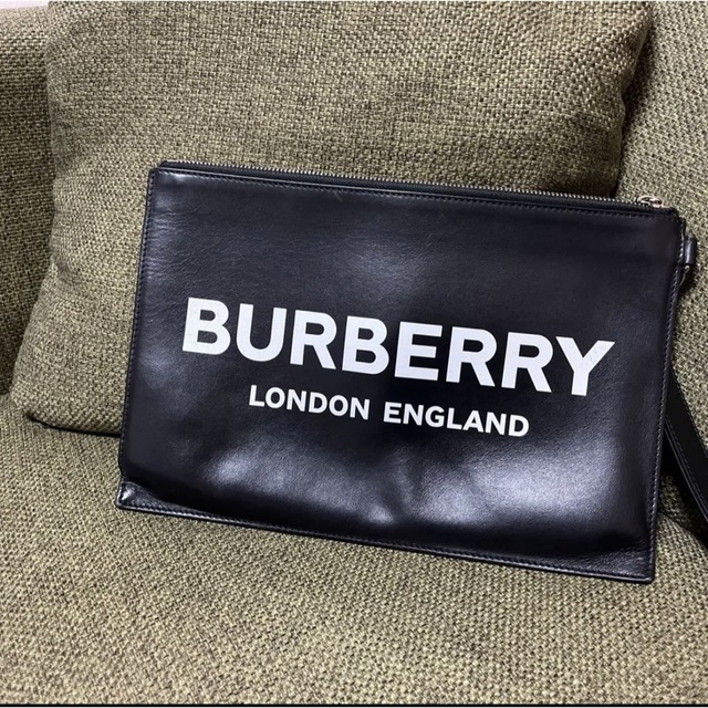バーバリー ロンドン BURBERRY LONDON クラッチバッグ - レザー | フリマアプリ ラクマ