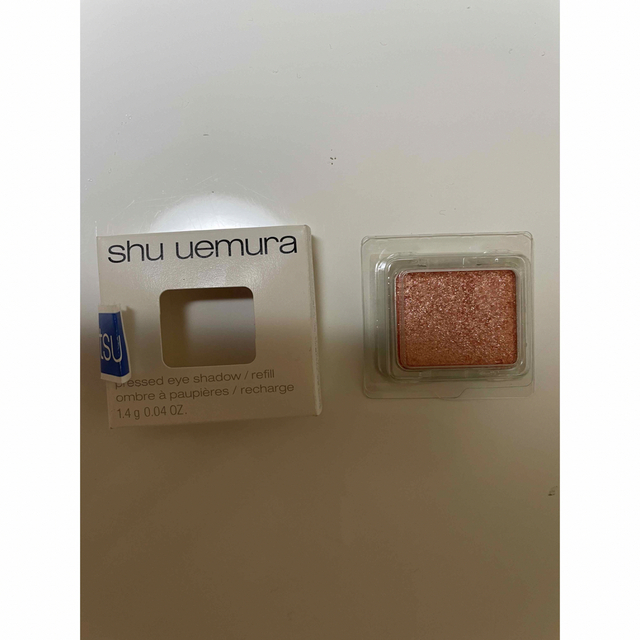 shu uemura(シュウウエムラ)のshu uemuraプレスドアイシャドウG Ｇオレンジ251A レフィル コスメ/美容のベースメイク/化粧品(アイシャドウ)の商品写真