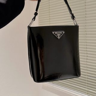 プラダ バンダナ/スカーフ(レディース)の通販 62点 | PRADAの プラダ バンダナ/スカーフ(レディース)の通販 62点 | PRADAの