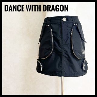 ダンスウィズドラゴン(Dance With Dragon)の【美品】ダンスウィズドラゴン ゴルフスカート 1 ブラック　防風　タイト　刺繍(ウエア)