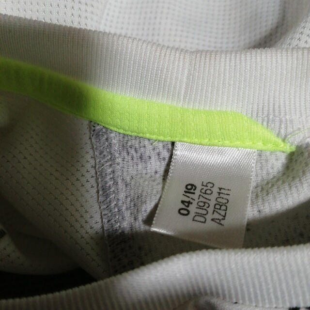 adidas(アディダス)のadidas　半袖シャツ　130 スポーツ/アウトドアのサッカー/フットサル(ウェア)の商品写真