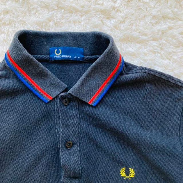 FRED PERRY(フレッドペリー)のフレッドペリー　ポロシャツ　鹿の子　ブラック　ライン　M メンズのトップス(ポロシャツ)の商品写真