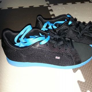 リーボック(Reebok)のReebok ブラック&ブルースニーカー(スニーカー)