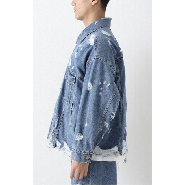 doublet(ダブレット)のdoublet DESTROYED DENIM JACKET 23SS デニム メンズのジャケット/アウター(Gジャン/デニムジャケット)の商品写真