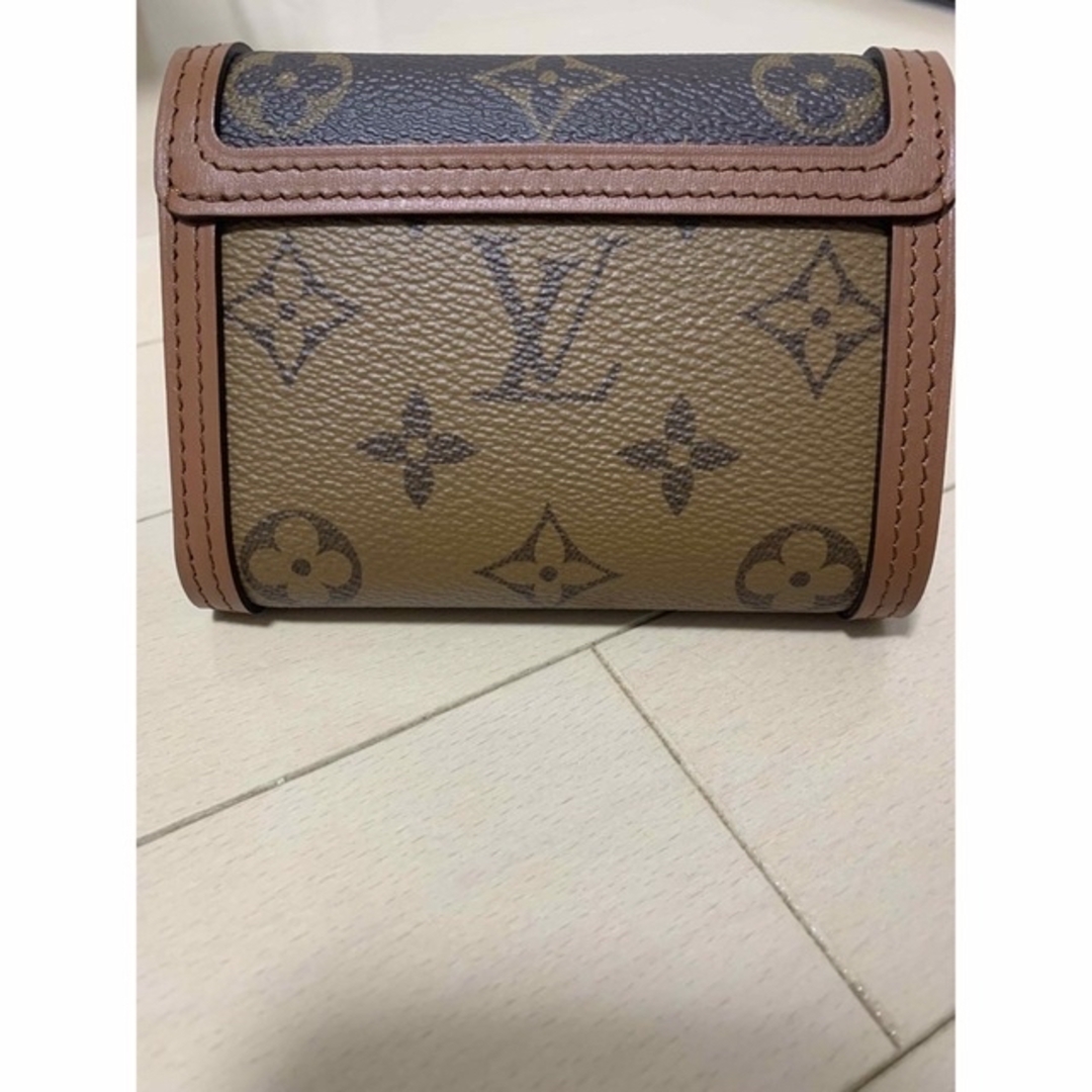 louis vuitton 財布　ポルトフォイユ・ドーフィーヌ　コンパクト