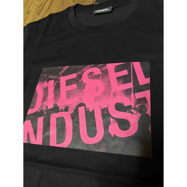 DIESEL(ディーゼル)のDIESEL  新品未使用　XXSサイズ　Tシャツ　カットソー　黒　ディーゼル メンズのトップス(Tシャツ/カットソー(半袖/袖なし))の商品写真