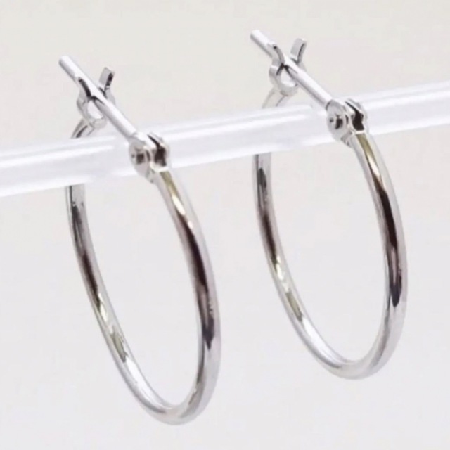 新品 pt900 プラチナ 1×15mm フープピアス 刻印あり 日本製 ペア - www