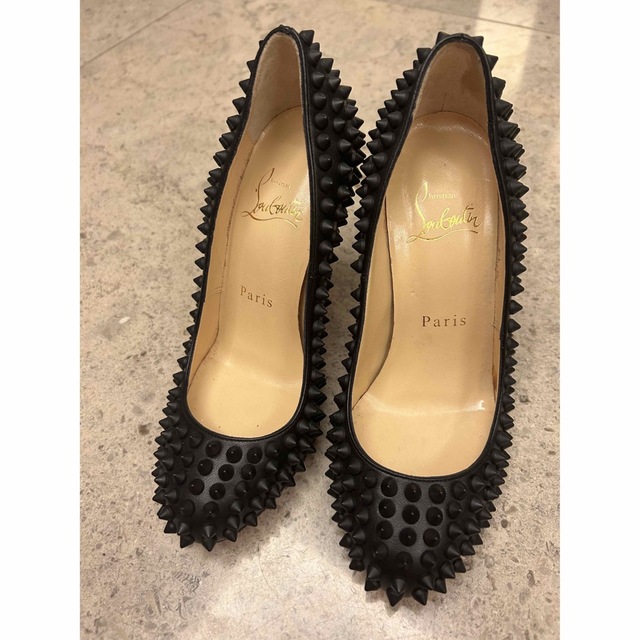 Christian Louboutin(クリスチャンルブタン)のLouboutin ヒールパンプス　　底張済み　サイズ34 レディースの靴/シューズ(ハイヒール/パンプス)の商品写真