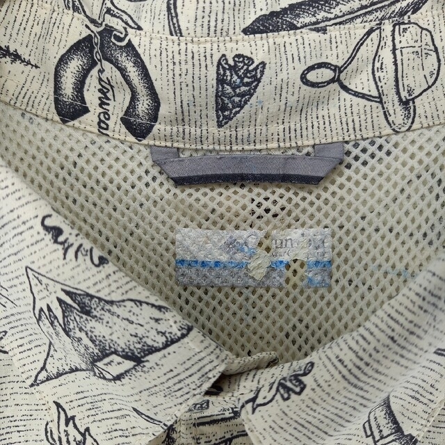 Columbia(コロンビア)のコロンビア　半袖　総柄シャツ　メタルボタン　ベージュ メンズのトップス(シャツ)の商品写真