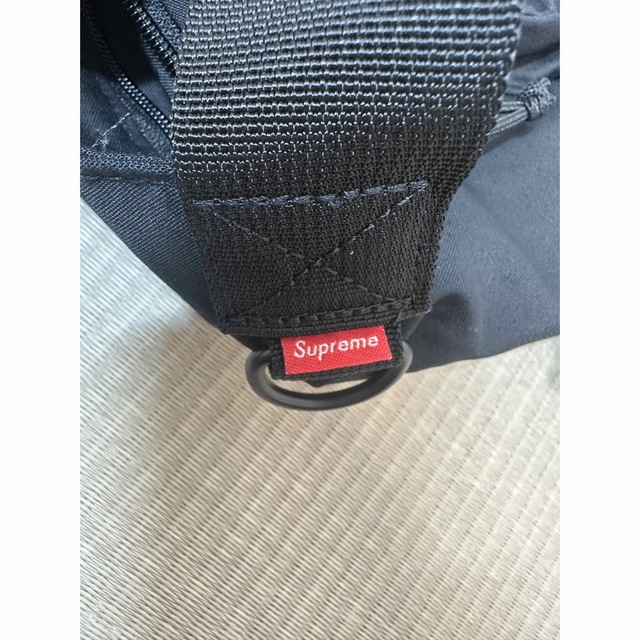 Supreme(シュプリーム)のField Messenger Bag Black 新品未使用品 メンズのバッグ(メッセンジャーバッグ)の商品写真