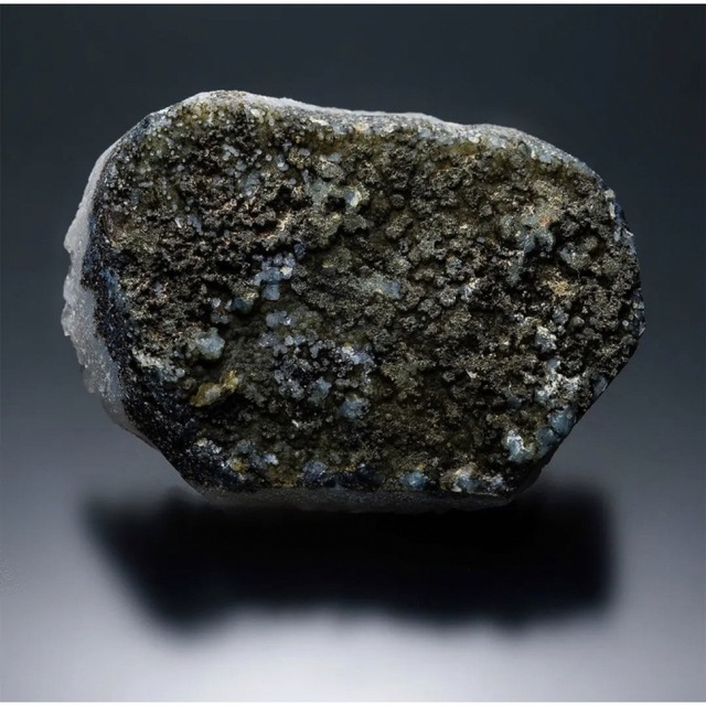 インド フローライト 天然石 原石 鉱物標本 鉱石 蛍石 球状フローライト エンタメ/ホビーのコレクション(その他)の商品写真