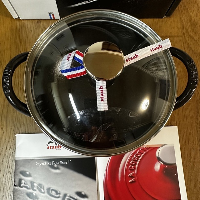 STAUB(ストウブ)の新品16cmストウブ ベビーウォック グレー　staub ココット　Black インテリア/住まい/日用品のキッチン/食器(鍋/フライパン)の商品写真