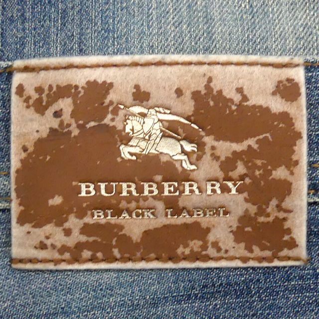 BURBERRY BLACK LABEL(バーバリーブラックレーベル)の廃盤 バーバリーブラックレーベル ジーンズ デニム W32 メンズ HN1824 メンズのパンツ(デニム/ジーンズ)の商品写真
