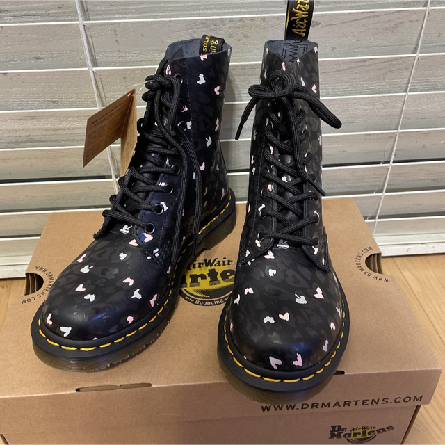 新品 ブーツ Dr.Martens/ドクターマーチン - ブーツ