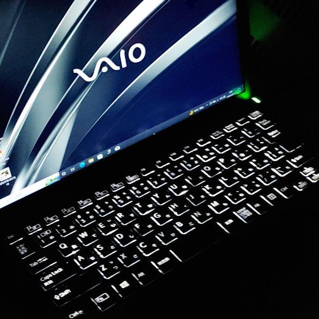 SONY - 《お買得品》VAIO Pro薄型軽量ノートパソコン❗第7世代ｉ５