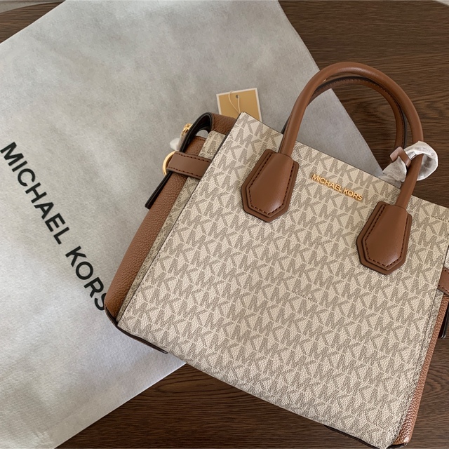 【週末値下げ】マイケルコース MICHAEL KORS バッグ　未使用　タグ付きハンドバッグ