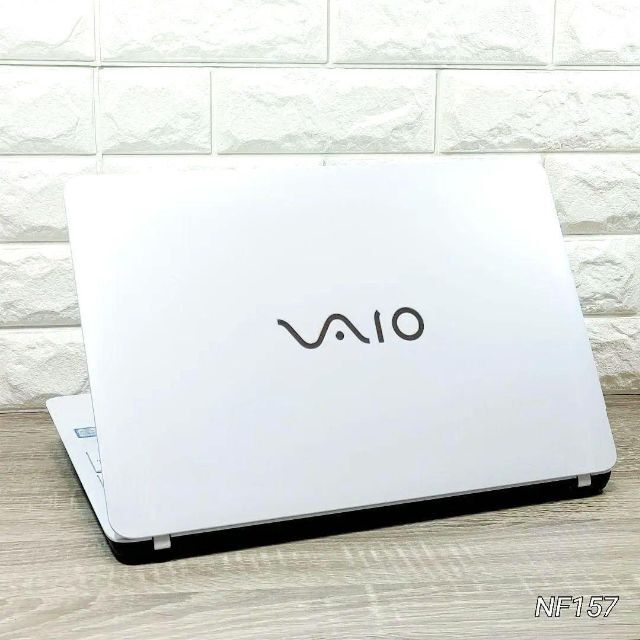 送料無料/プレゼント付♪ 人気モデル早い者勝ち❗VAIO白ノートパソコン
