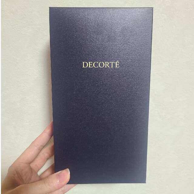 COSME DECORTE(コスメデコルテ)の【新品未開封】COSME DECORTE大谷翔平コラボタオル インテリア/住まい/日用品の日用品/生活雑貨/旅行(タオル/バス用品)の商品写真