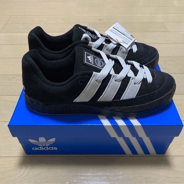 adidas(アディダス)のお好きな方へ！【新品】28.5cm アディダス アディマティック コアブラック メンズの靴/シューズ(スニーカー)の商品写真