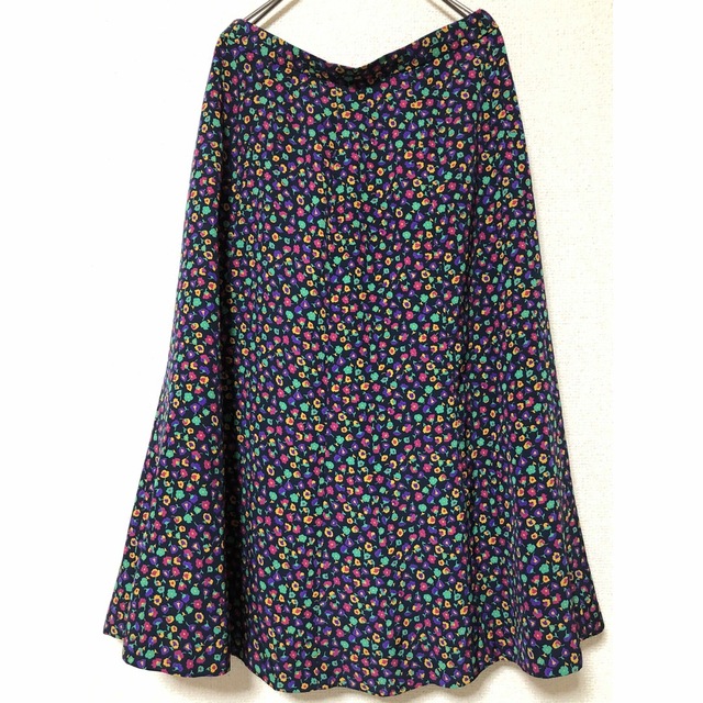 Grimoire(グリモワール)の【古着】vintage レトロな総柄花柄ロングスカート レディースのスカート(ロングスカート)の商品写真