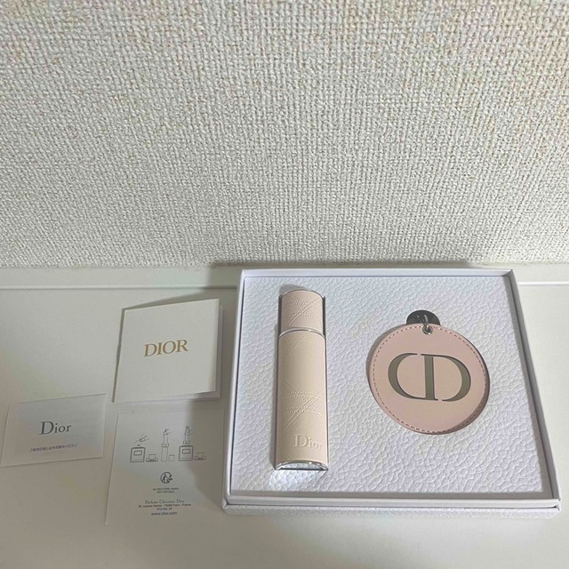 Dior バースデーギフト クリスタル会員