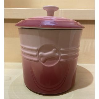 ルクルーゼ(LE CREUSET)のLe Creuset (犬)