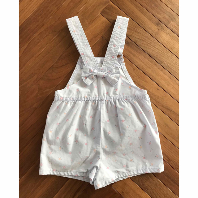 OshKosh(オシュコシュ)のoshkosh  ライトブルー花柄ショートオール　6X キッズ/ベビー/マタニティのキッズ服女の子用(90cm~)(その他)の商品写真