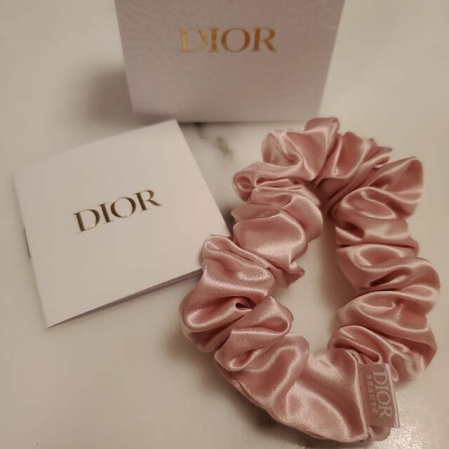 新品未使用【Dior】コスメノベルティ⭐ピンクシュシュ