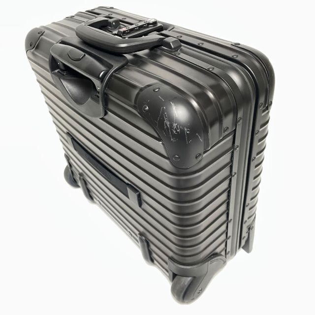 リモワ　キャリーケース　トパーズステルス　機内持ち込み　黒　2輪　スーツケース