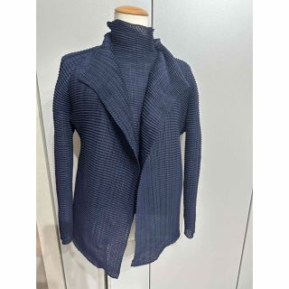 ISSEY MIYAKE - イッセイミヤケ ウーリーアンサンブル美品（1141）の ...