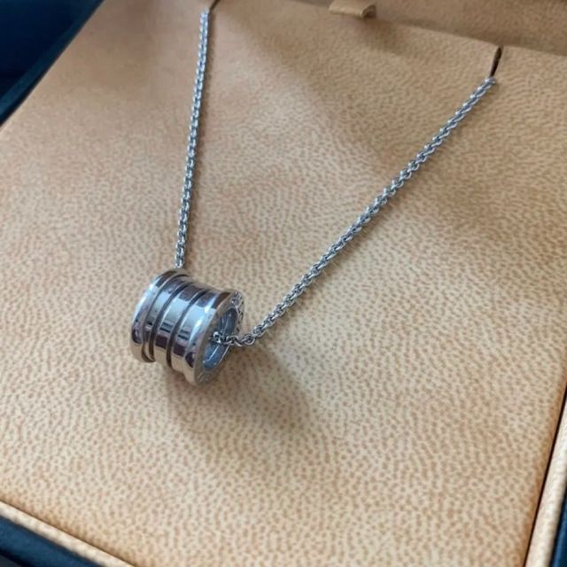 BVLGARI 美品 BVLGARI ブルガリB-zero1 ビーゼロワン ネックレス WG の通販 by Oprah 美品 ブルガリビーゼロワン ネックレス WG