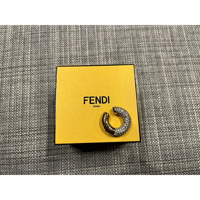 美品】FENDI イヤーカフ | premiercosmeticos.es