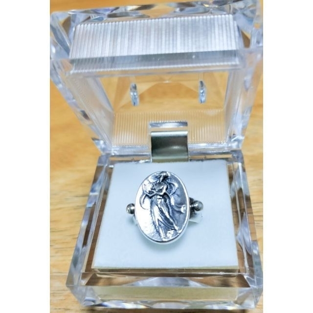 芸術の女神のリング　シルバー925　 10号 レディースのアクセサリー(リング(指輪))の商品写真