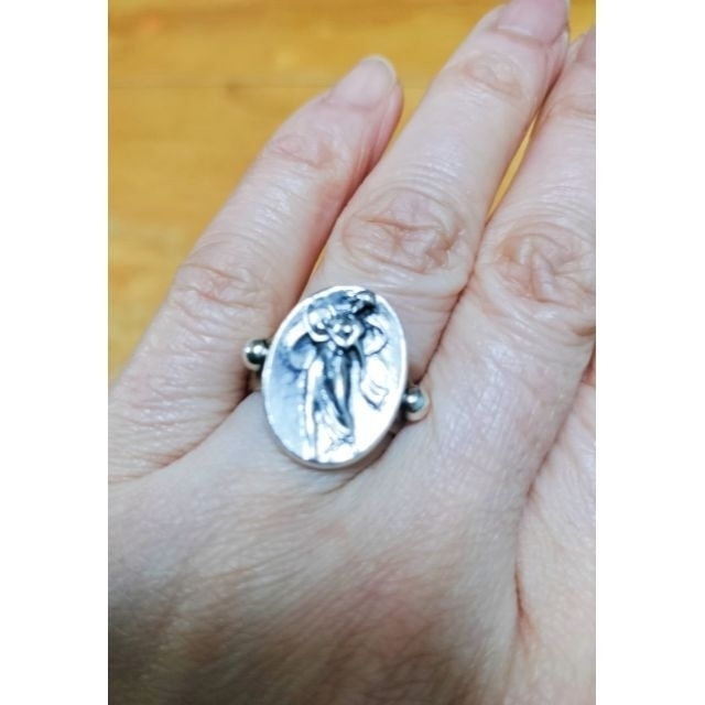 芸術の女神のリング　シルバー925　 10号 レディースのアクセサリー(リング(指輪))の商品写真