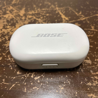 ボーズ(BOSE)の【美品】Bose QuietComfort Earbuds 充電ケース　正規品(ヘッドフォン/イヤフォン)