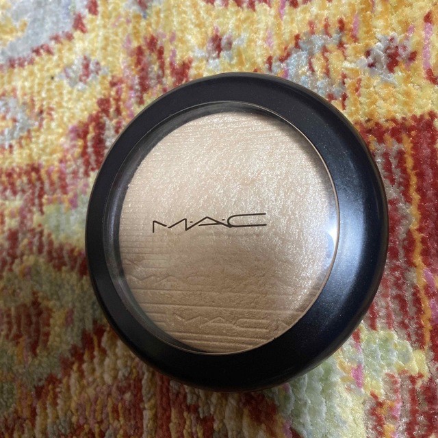 MAC(マック)のMAC ハイライト　エクストラディメンション　ダブルグリーム コスメ/美容のベースメイク/化粧品(フェイスパウダー)の商品写真