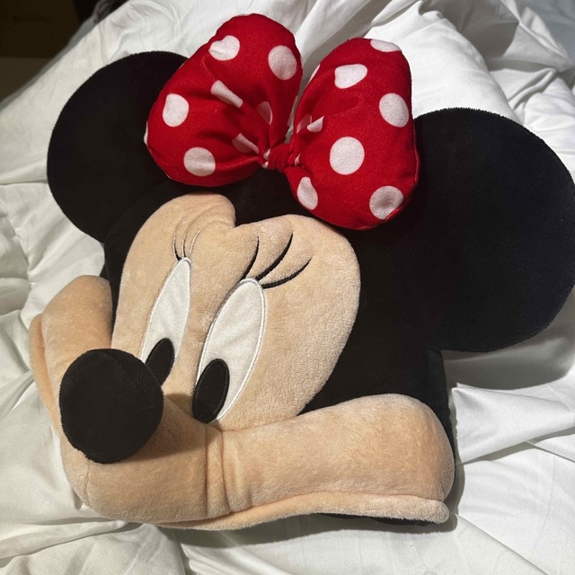 Disney(ディズニー)のDisneyland ミニーちゃん帽子 エンタメ/ホビーのおもちゃ/ぬいぐるみ(キャラクターグッズ)の商品写真