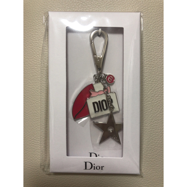 Dior(ディオール)のディオール　ノベルティ　チャーム レディースのファッション小物(キーホルダー)の商品写真