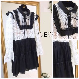 セルフポートレイト(SELF PORTRAIT)の新品♡お花レースドッキングワンピース S(ひざ丈ワンピース)