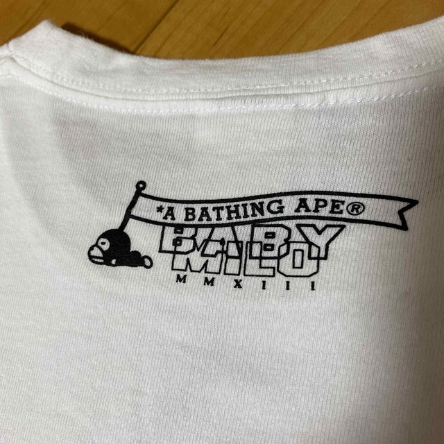 A BATHING APE(アベイシングエイプ)のAPE Tシャツ (メンズサイズ M) エンタメ/ホビーのコレクション(その他)の商品写真