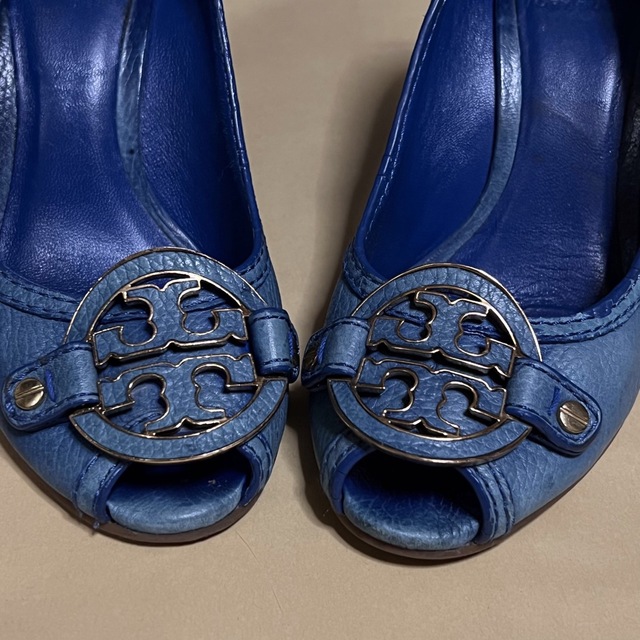 Tory Burch(トリーバーチ)のトリーバーチ　レザー　ウェッジソール パンプス(7M) レディースの靴/シューズ(ハイヒール/パンプス)の商品写真