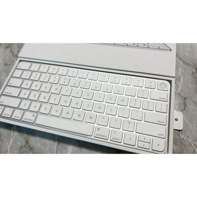 早い者勝ち Magic Keyboard touch ID付き(US)新品同様 高品質の激安 ...